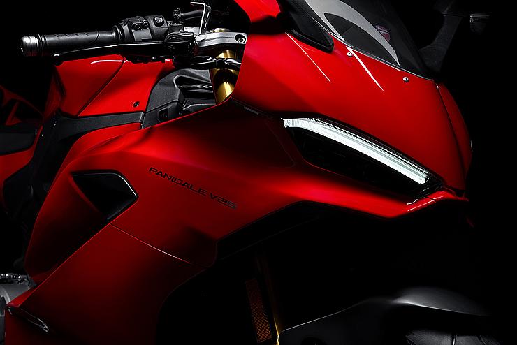 Panigale V2 S Slide 0 Panigale V2 S Slide 0