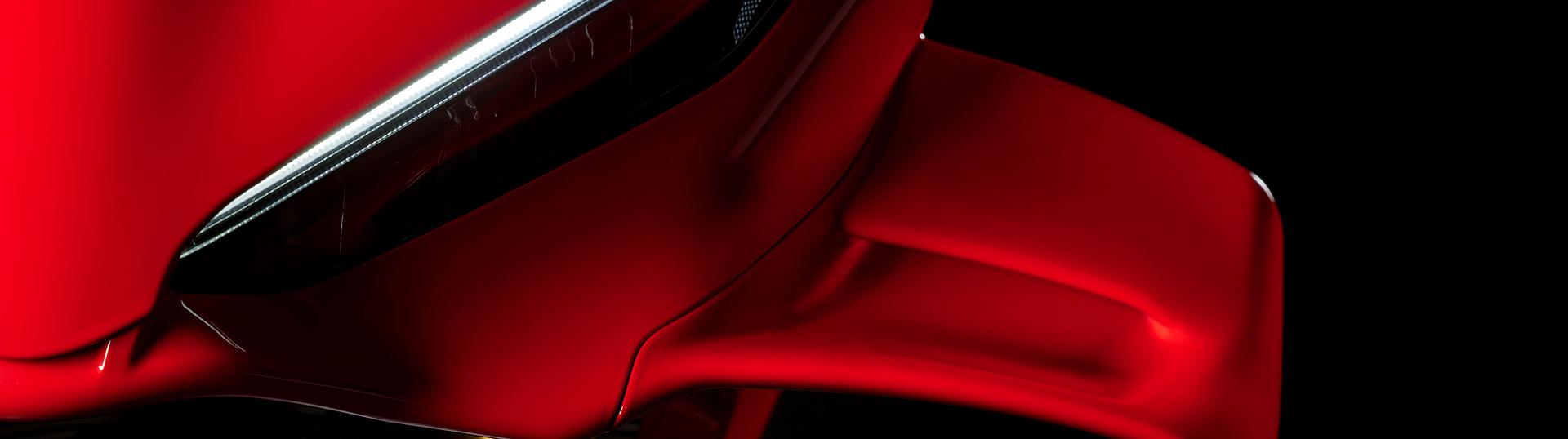 Panigale V4 7G Slide 3