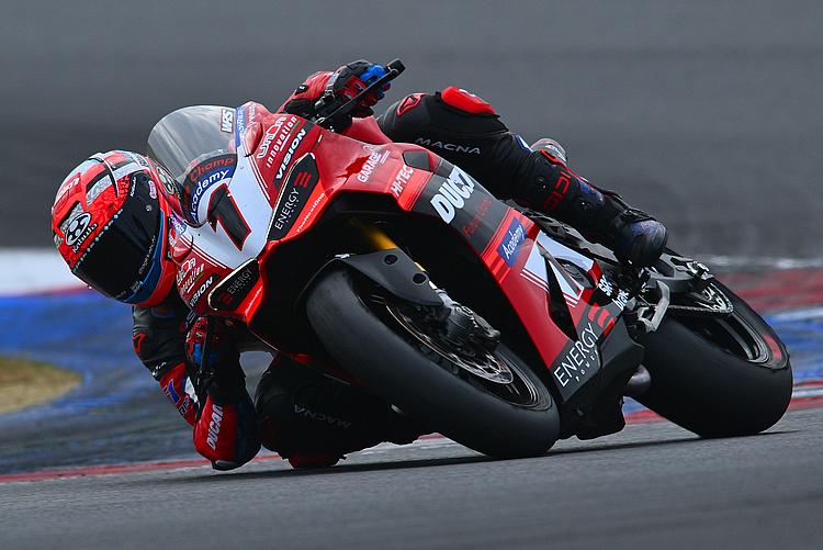 V2 Ducati Future Champ Academy: Rennsport für die Talente von morgen