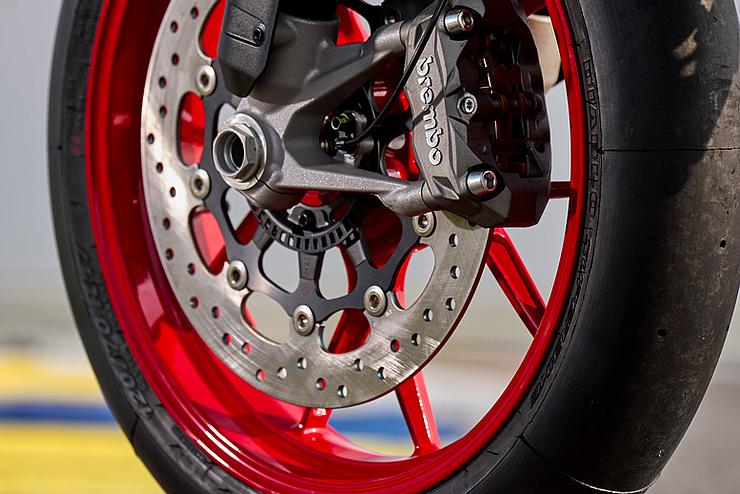 Hypermotard 698 Mono Nera Slide 6 Hypermotard 698 Mono Nera Slide 6