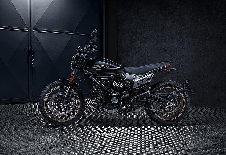 800 Full Throttle 2G 25 Slide 0