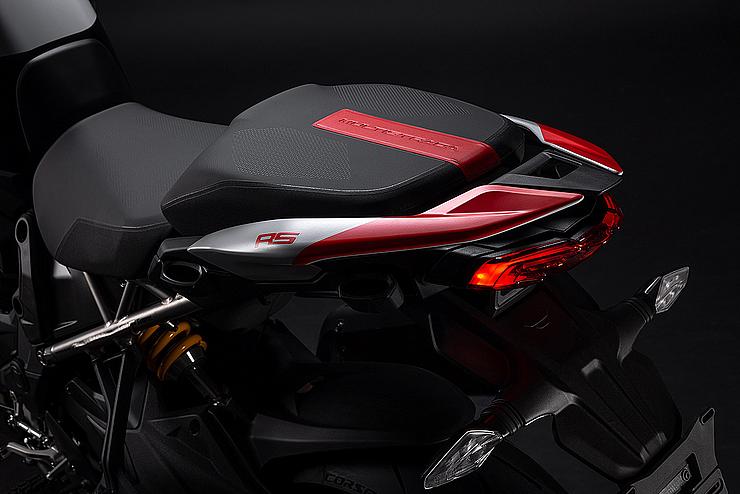 Multistrada V4 RS FL Slide 4