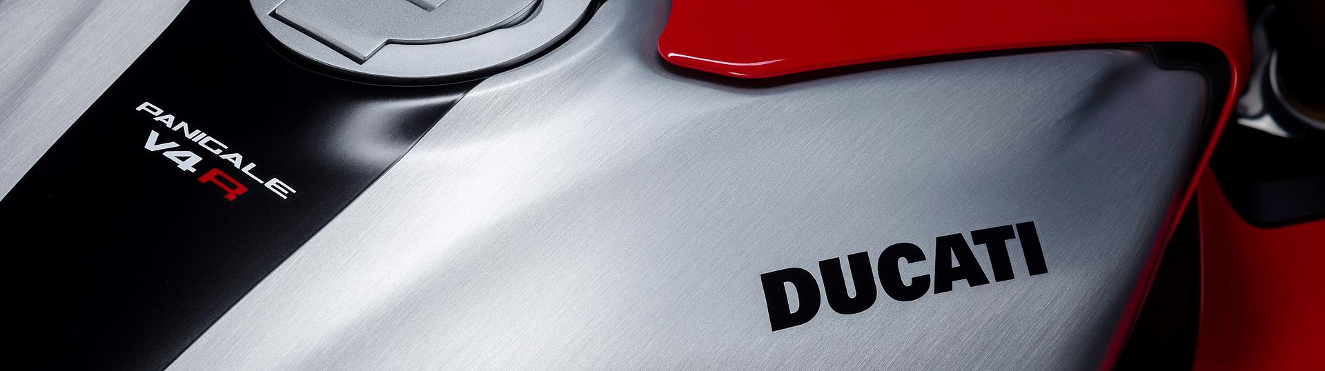 Panigale V4 R 7G Slide 5