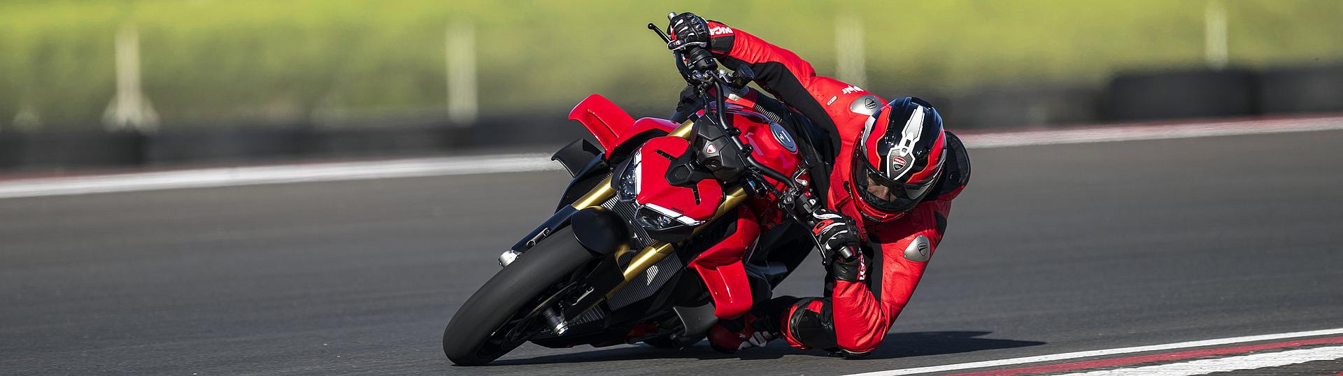 Streetfighter V4 S Slide 6