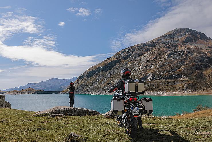 Multistrada V4 Rally FL Slide 2