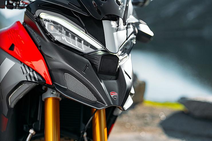 Multistrada V4 Pikes Peak FL Slide 7 Multistrada V4 Pikes Peak FL Slide 7