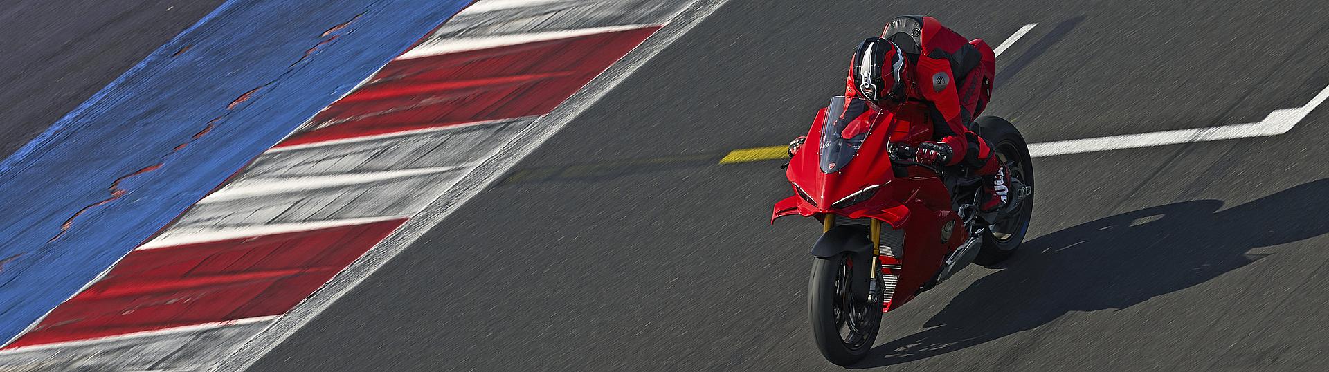 Panigale V4 S 7G Slide 1