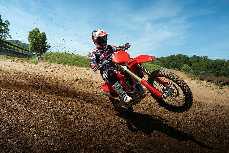 Desmo250 MX Slide 1