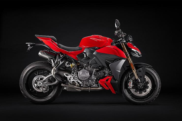 Steetfighter V2 Slide 3 Steetfighter V2 Slide 3