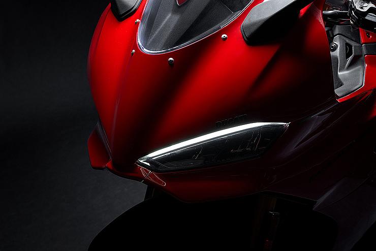 Panigale V2 Slide 0