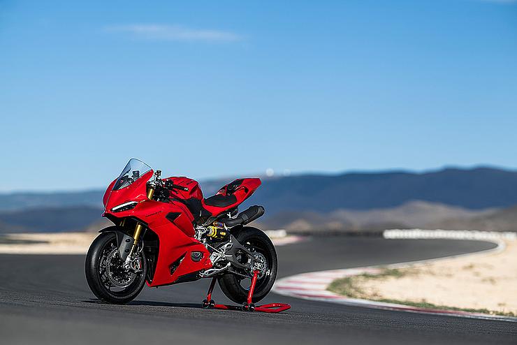 Panigale V2 S Slide 3 Panigale V2 S Slide 3