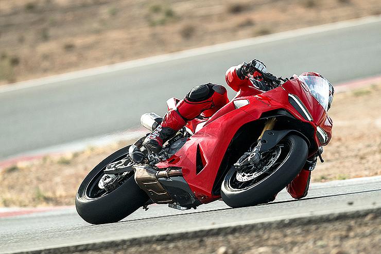 Panigale V2 S Slide 6 Panigale V2 S Slide 6