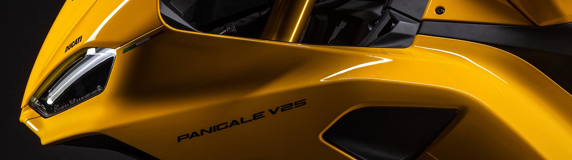 Panigale V2 S Slide 0 Panigale V2 S Slide 0