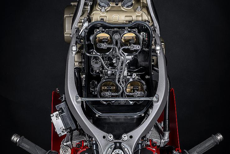 Panigale V4 7G Slide 2