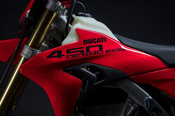 Desmo450 EDS Slide 3 Desmo450 EDS Slide 3