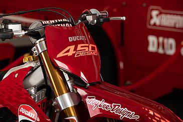 Ducati und Troy Lee Designs bündeln ihre Kräfte im AMA Supercross-Paddock