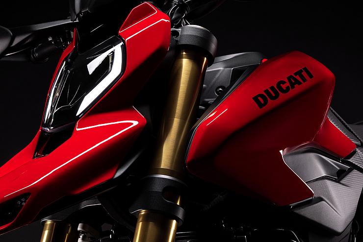 Hypermotard V2 Slide 0 Hypermotard V2 Slide 0