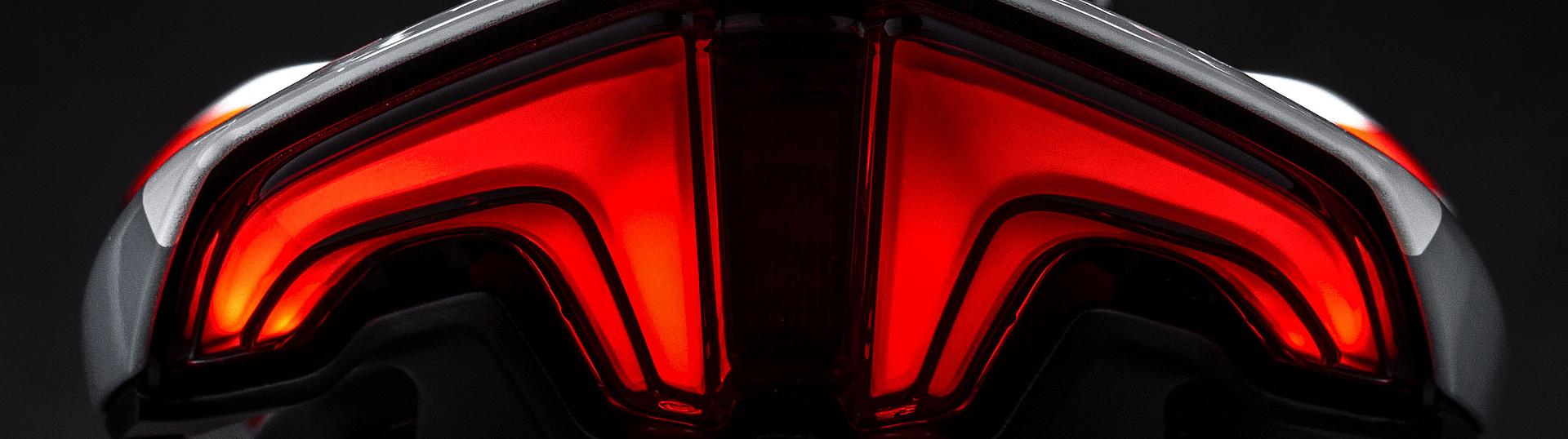 Hypermotard V2 SP Slide 4