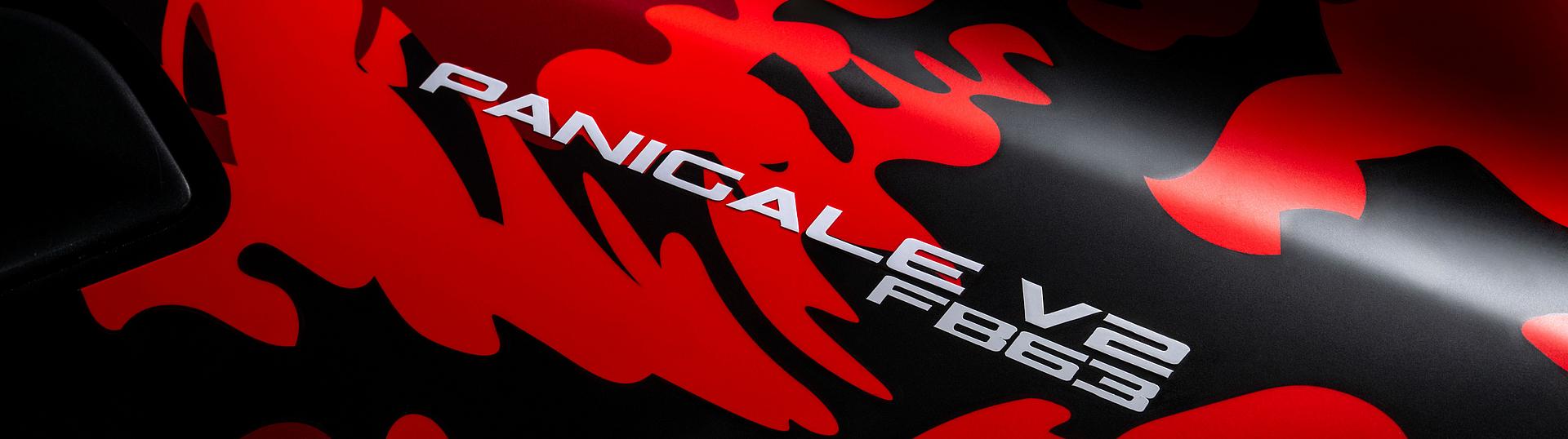 Panigale V2 S Slide 3 Panigale V2 S Slide 3