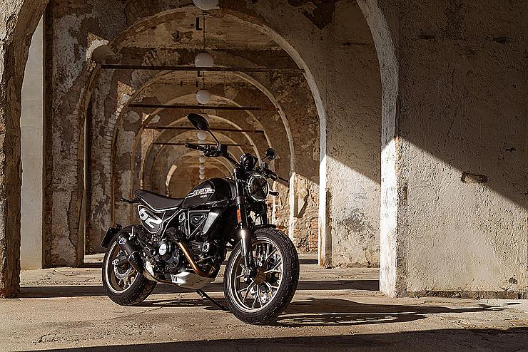 800 Full Throttle 2G 25 Slide 6