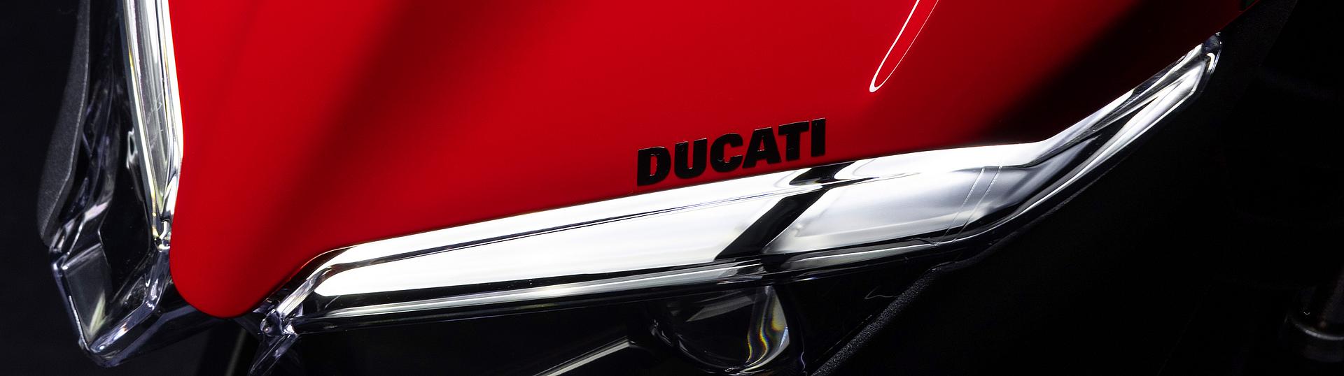 Steetfighter V2 Slide 1 Steetfighter V2 Slide 1